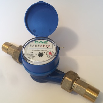 Measuring in Gallons DAE V-75P Vertical Water Meter with Pulse Output 3/4 NPT Couplings 